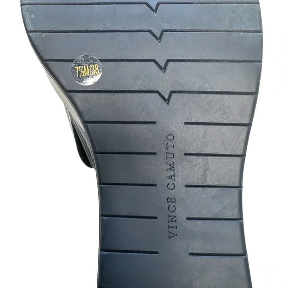 Vince Camuto Falivda Platform Slide in Gun Metal. Sz: 7.5 - Picture 7 of 8